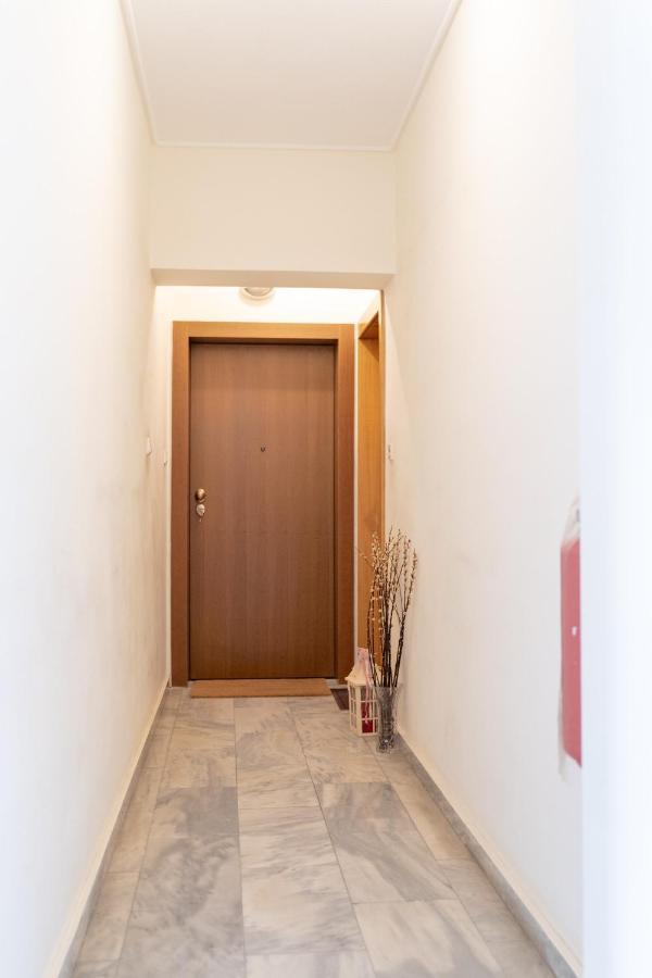 Koropi 3 Bedroom Luxurious Apartment 5 Pers- Angel House Екстериор снимка