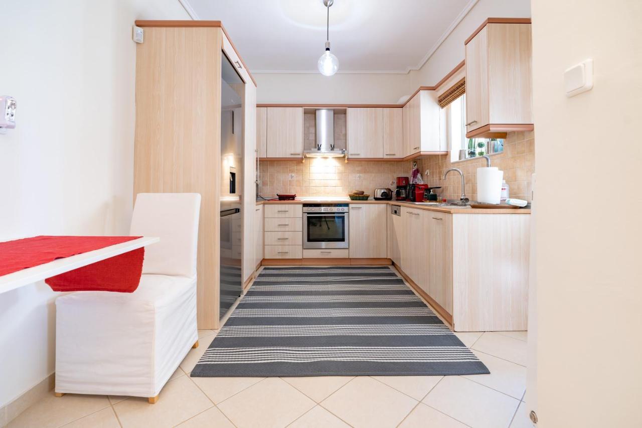 Koropi 3 Bedroom Luxurious Apartment 5 Pers- Angel House Екстериор снимка